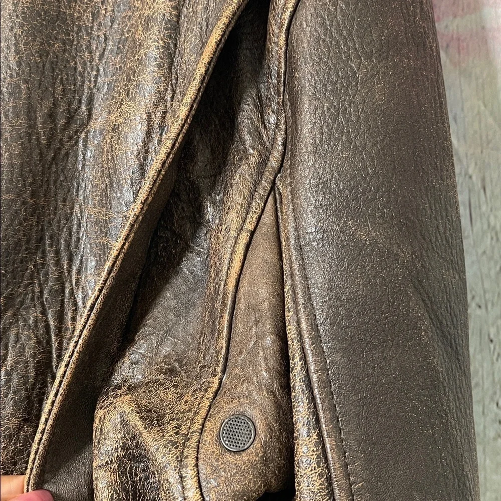 Cuir du Monde distressed brown